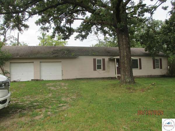 1.58 Acres of Land with Home for Sale in Jefferson City, Missouri
