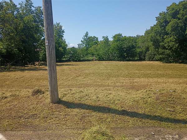 0.12 Acres of Residential Land for Sale in Mineral Wells, Texas