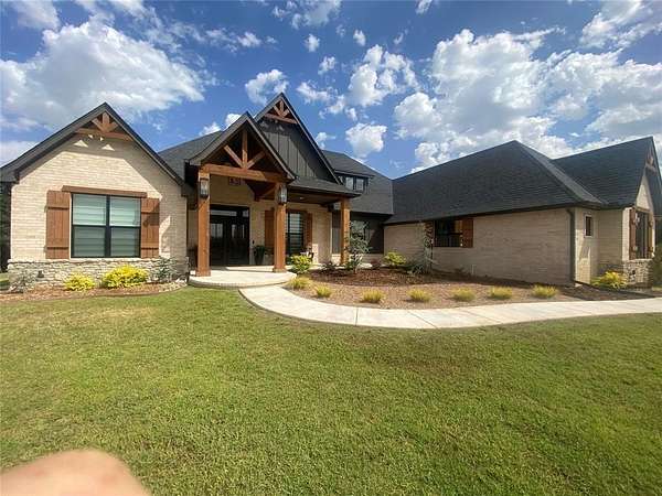 1.58 Acres of Land with Home for Sale in Oklahoma City, Oklahoma