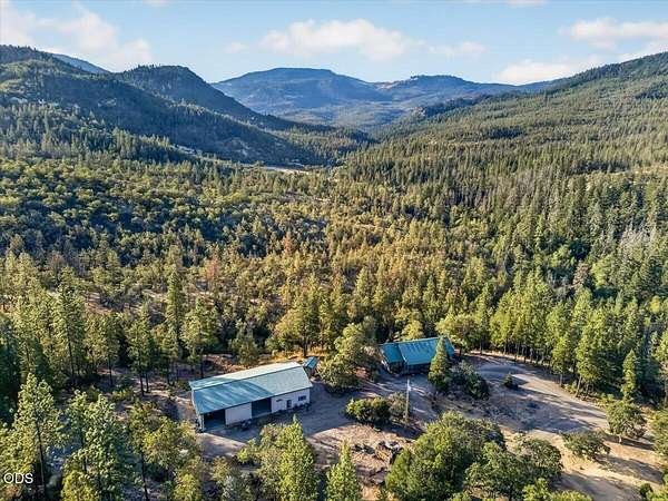 39.7 Acres of Recreational Land with Home for Sale in Eagle Point, Oregon
