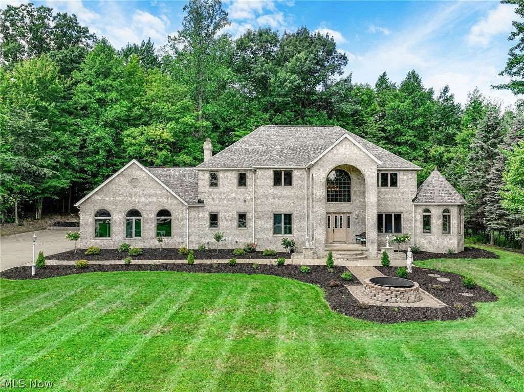 2 Acres of Land with Home for Sale in Concord Township, Ohio