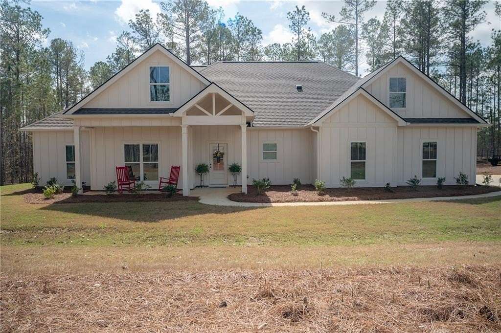 3 Acres of Land with Home for Sale in Salem, Alabama