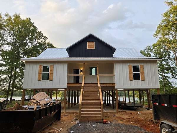 1.5 Acres of Land with Home for Sale in Akron, Alabama