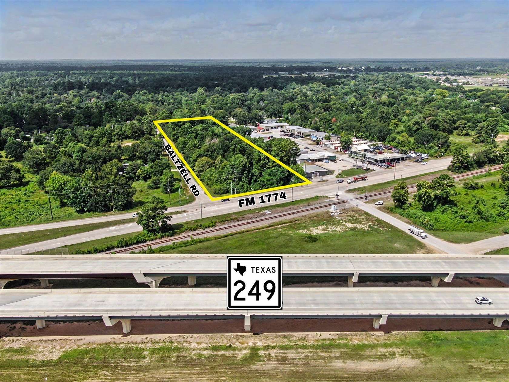 3.34 Acres of Commercial Land for Sale in Pinehurst, Texas