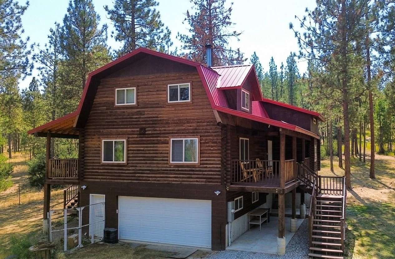 6.85 Acres of Land with Home for Sale in Hot Springs, Montana