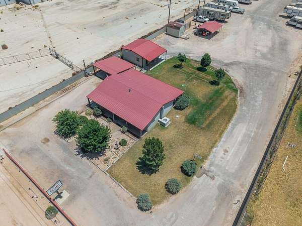 4 Acres of Improved Commercial Land for Sale in Midland, Texas