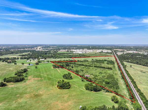 53 Acres of Land for Sale in Sulphur Springs, Texas