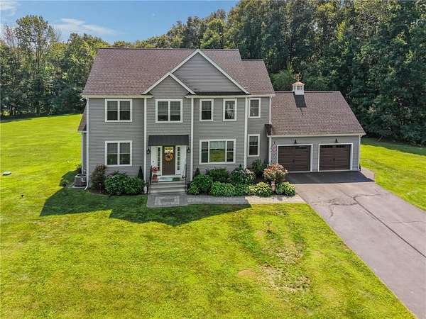 2.33 Acres of Land with Home for Sale in Douglas, Massachusetts