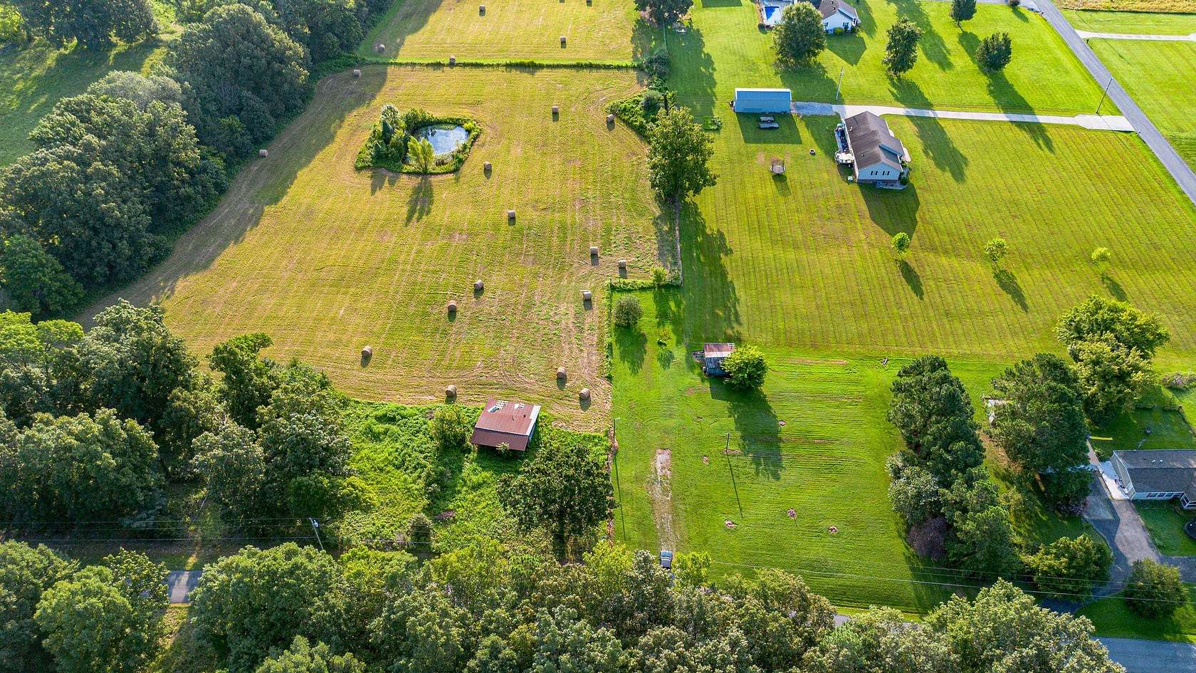 6.79 Acres of Land for Sale in Benton, Kentucky