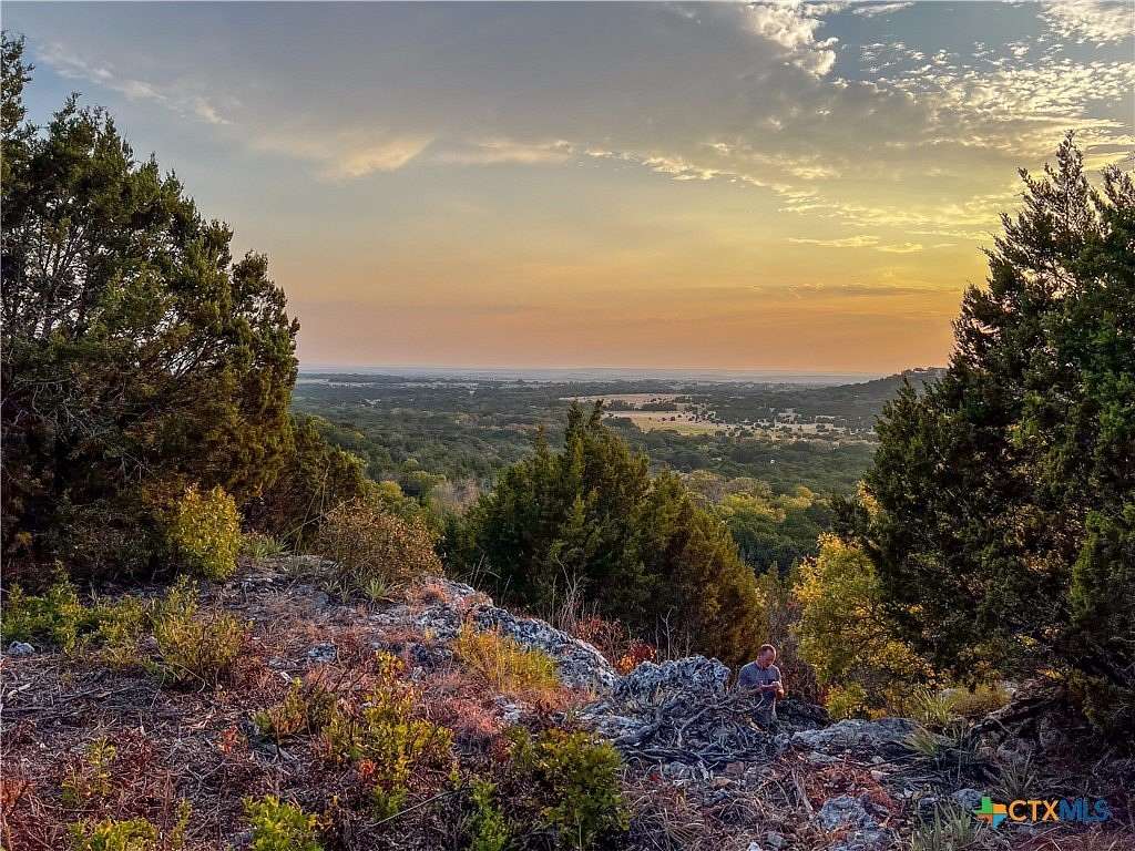 10 Acres of Land for Sale in Gatesville, Texas