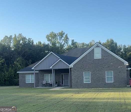 15.5 Acres of Land with Home for Sale in Waynesboro, Georgia
