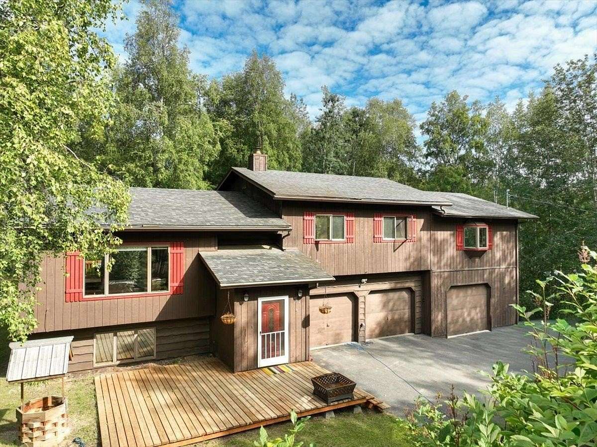 2 Acres of Land with Home for Sale in Fairbanks, Alaska