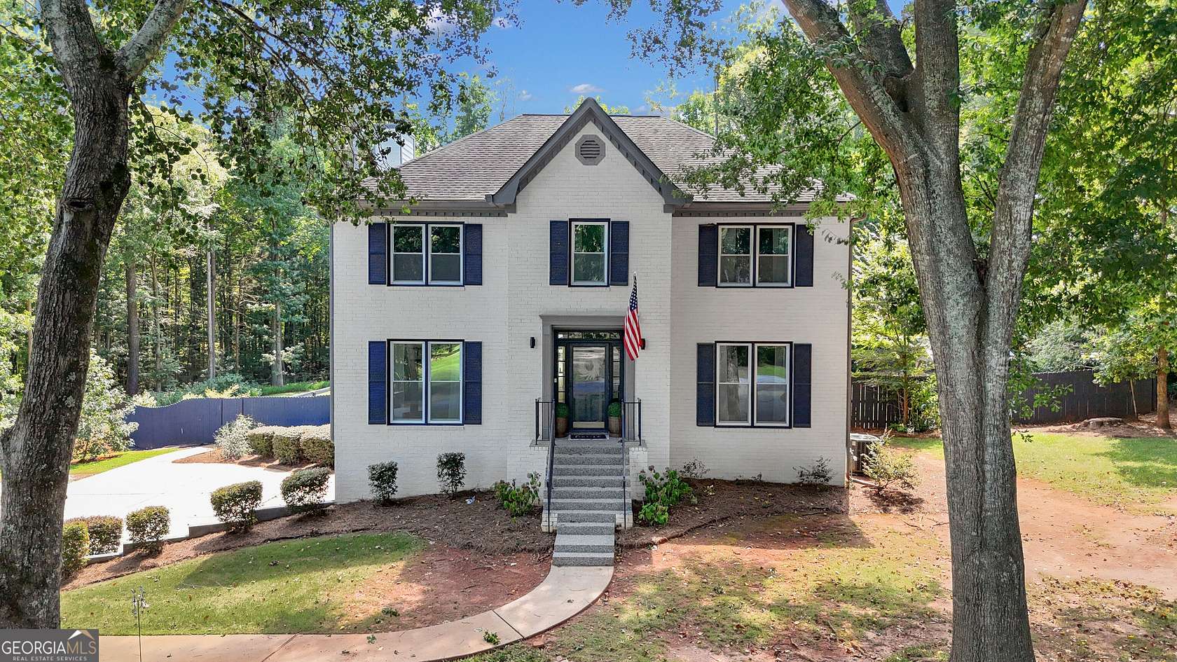 2 Acres of Land with Home for Sale in Fayetteville, Georgia