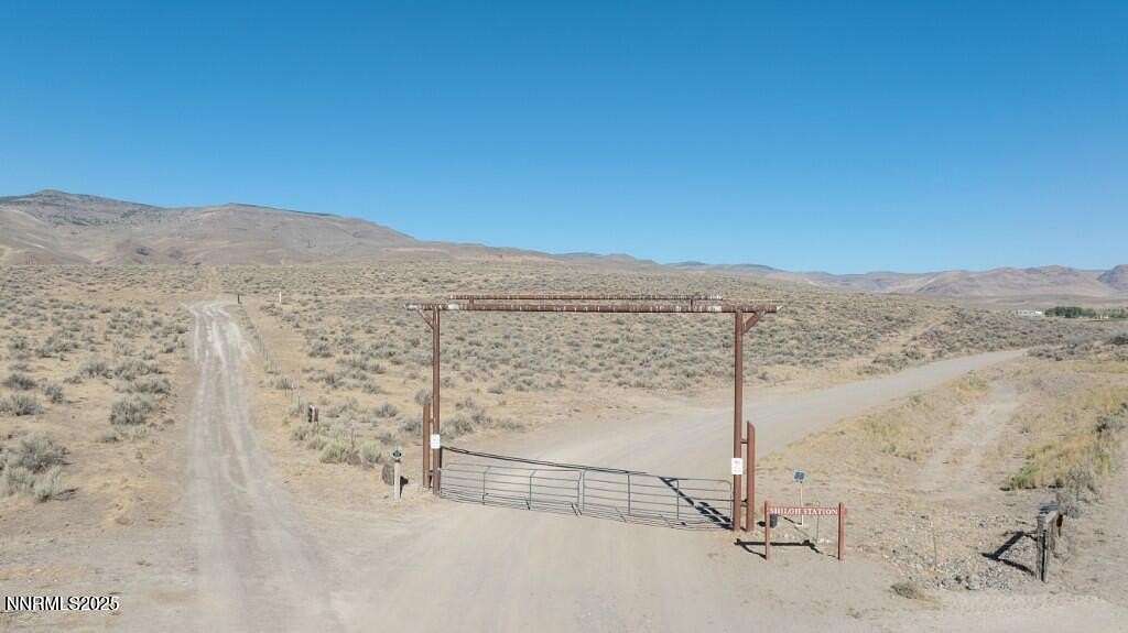 400 Acres of Land with Home for Sale in Gerlach, Nevada