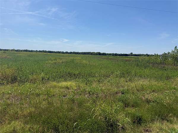 10.2 Acres of Land for Sale in Celeste, Texas