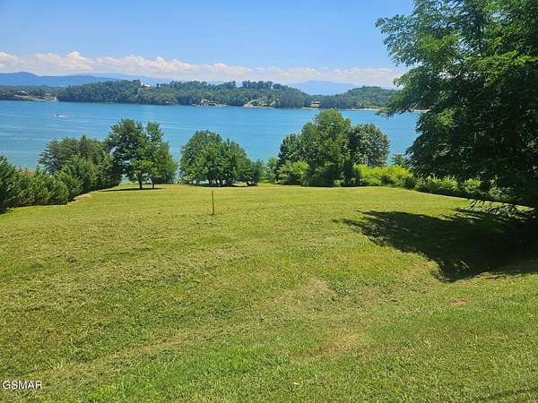 2.74 Acres of Residential Land for Sale in Dandridge, Tennessee