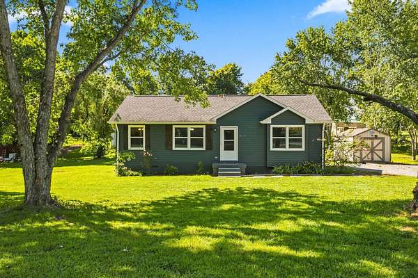 1.8 Acres of Land with Home for Sale in Springfield, Tennessee