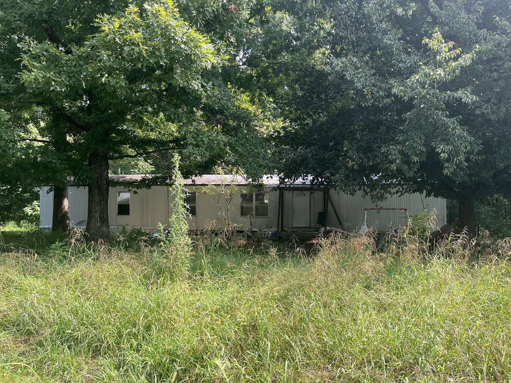 5 Acres of Residential Land for Sale in Ashland City, Tennessee