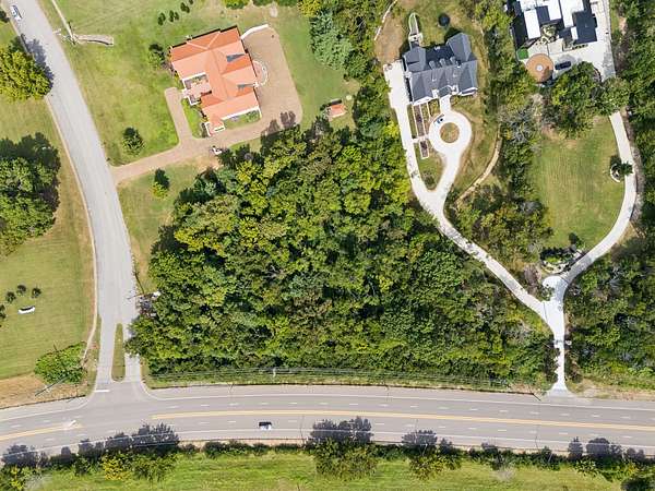 2 Acres of Residential Land for Sale in Nashville, Tennessee