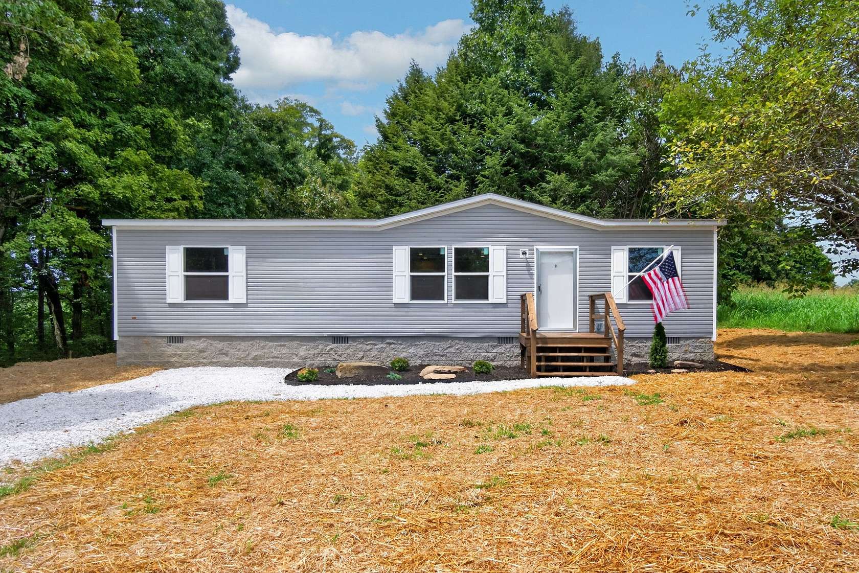 2.2 Acres of Land with Home for Sale in Sparta, Tennessee