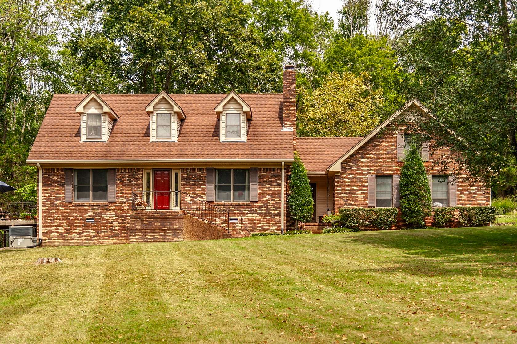 5.3 Acres of Land with Home for Sale in Gallatin, Tennessee