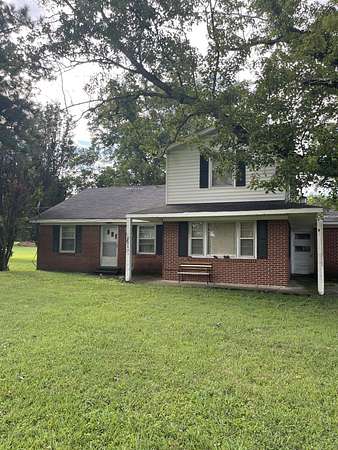 3.76 Acres of Land with Home for Sale in Tullahoma, Tennessee