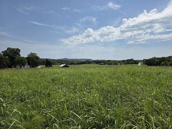 2.8 Acres of Land for Sale in Lebanon, Tennessee
