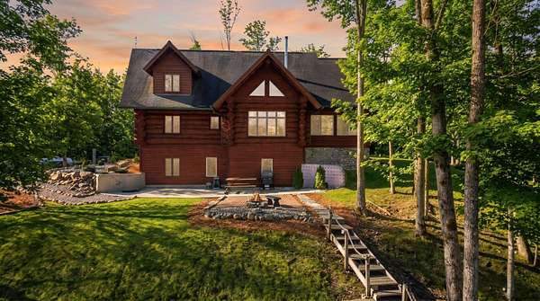 4 Acres of Land with Home for Sale in Sandstone, Minnesota