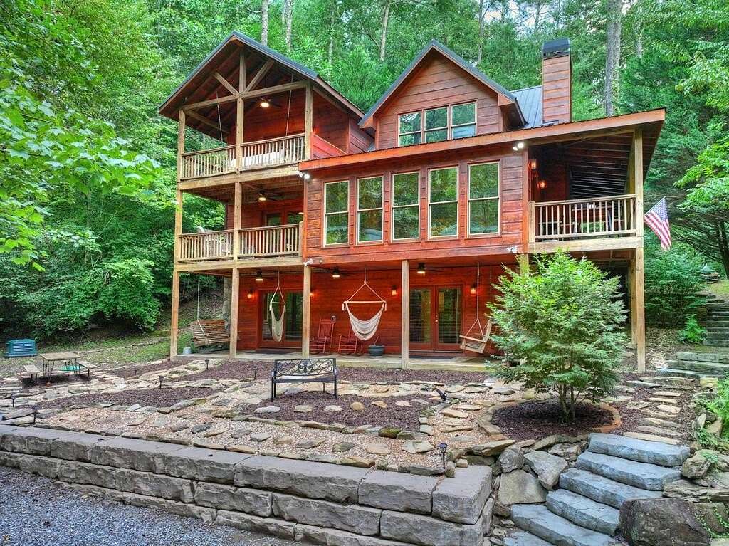 3.25 Acres of Land with Home for Sale in Ellijay, Georgia