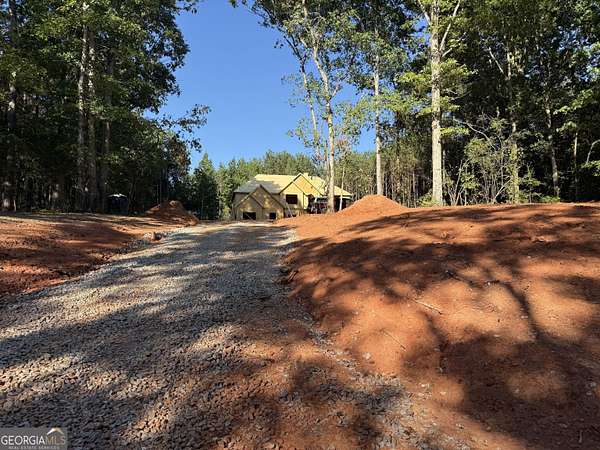 12 Acres of Land with Home for Sale in The Rock, Georgia
