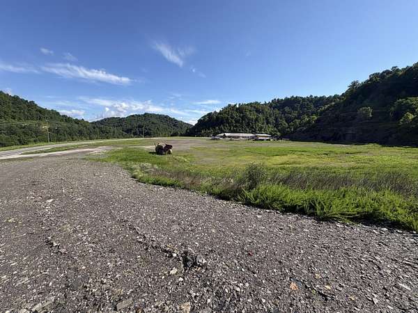 7.26 Acres of Mixed-Use Land for Sale in Manchester, Kentucky
