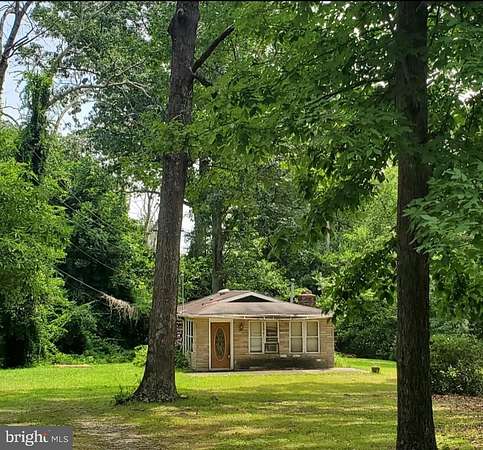 2.27 Acres of Land with Home for Sale in Pasadena, Maryland