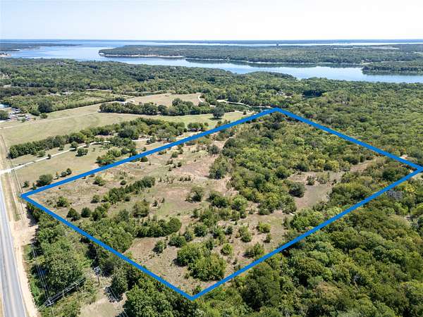 22 Acres of Land for Sale in Pottsboro, Texas