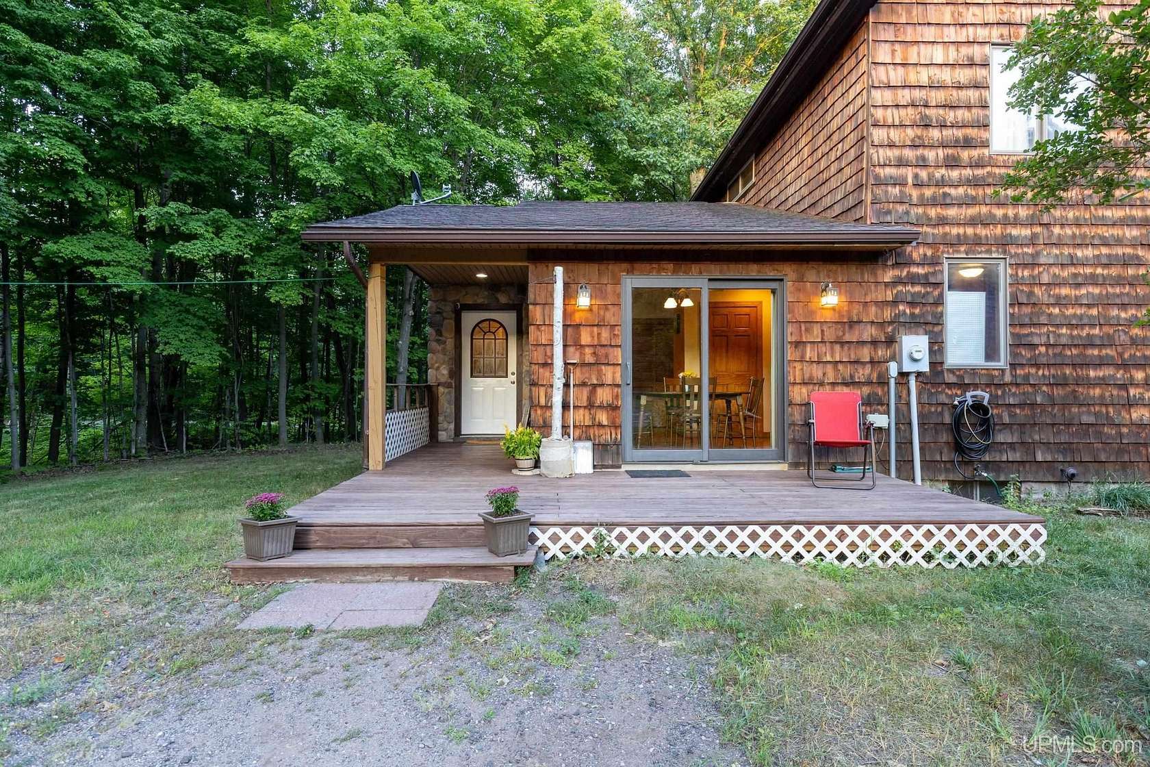 10 Acres of Land with Home for Sale in Marquette, Michigan