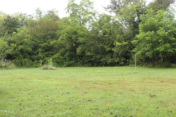 15.7 Acres of Land for Sale in Pennington Gap, Virginia