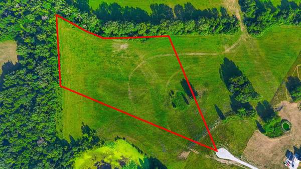 11.6 Acres of Land for Sale in Huntsville, Missouri
