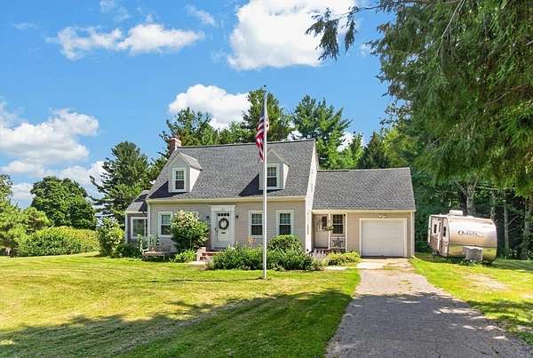 1.8 Acres of Land with Home for Sale in Princeton, Massachusetts