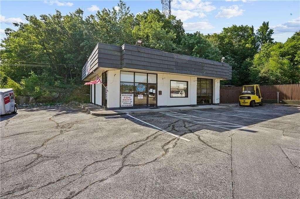2.6 Acres of Commercial Land for Lease in Smithfield, Rhode Island