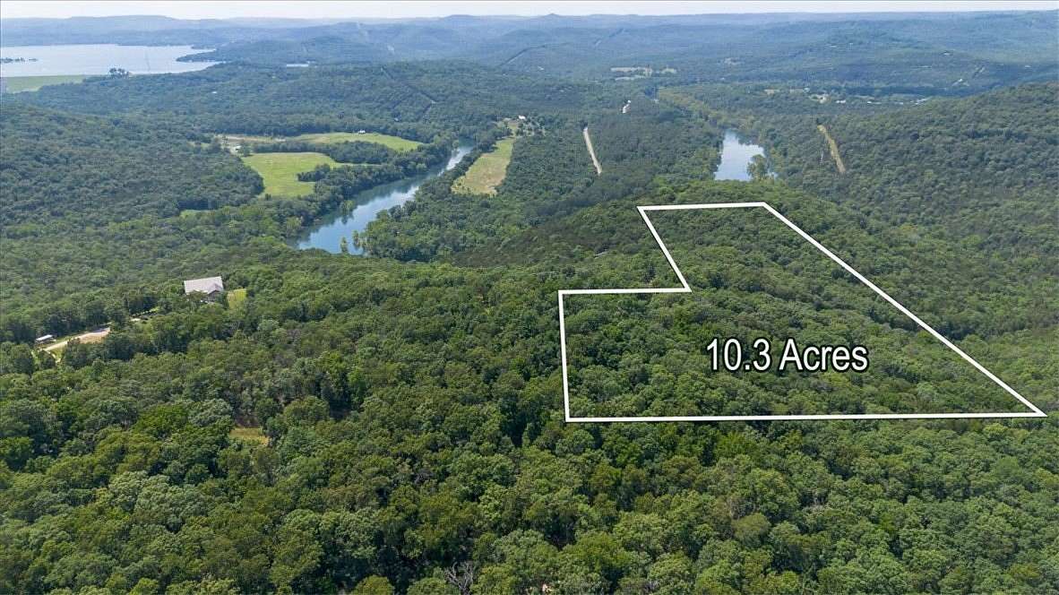 10.3 Acres of Recreational & Residential Land for Sale in Eureka Springs, Arkansas