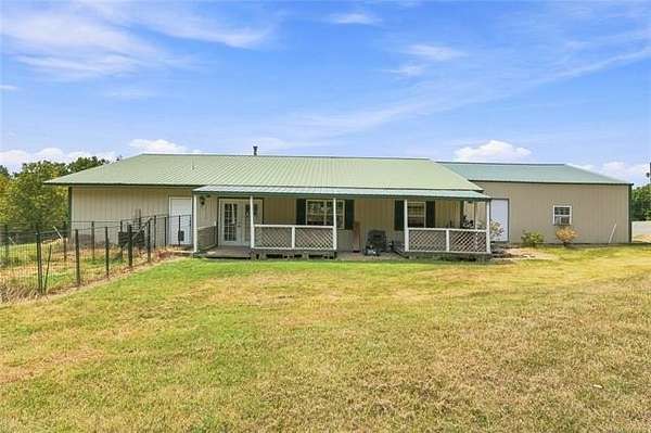 10 Acres of Land with Home for Sale in Fort Gibson, Oklahoma