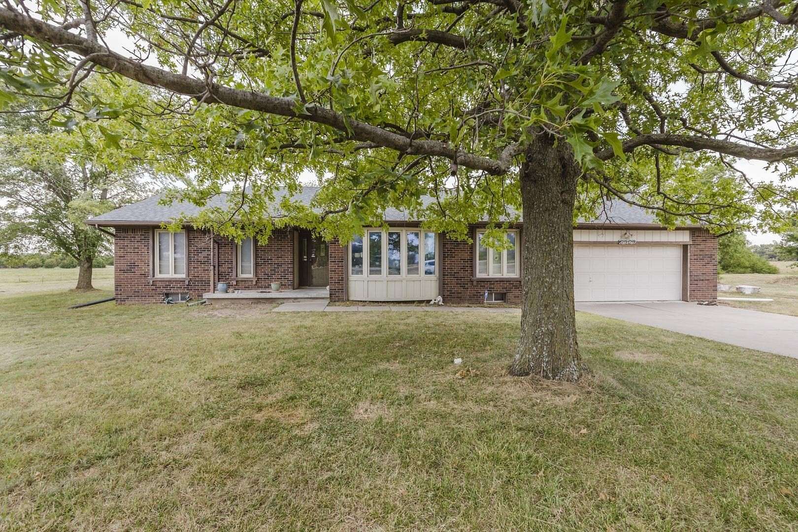 11 Acres of Recreational Land with Home for Auction in Wichita, Kansas