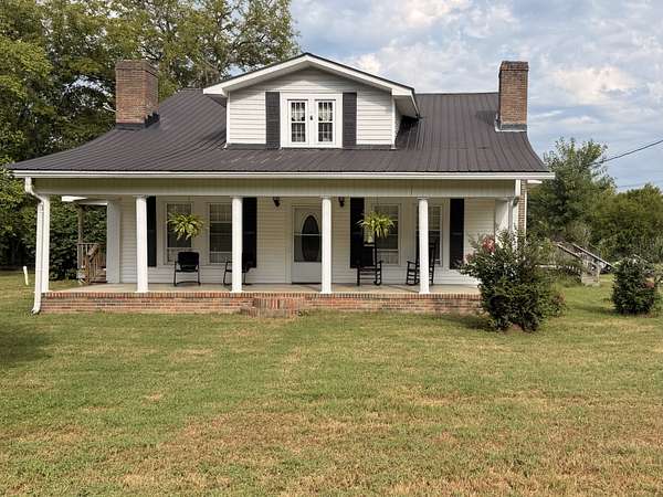 2 Acres of Land with Home for Sale in Pulaski, Tennessee