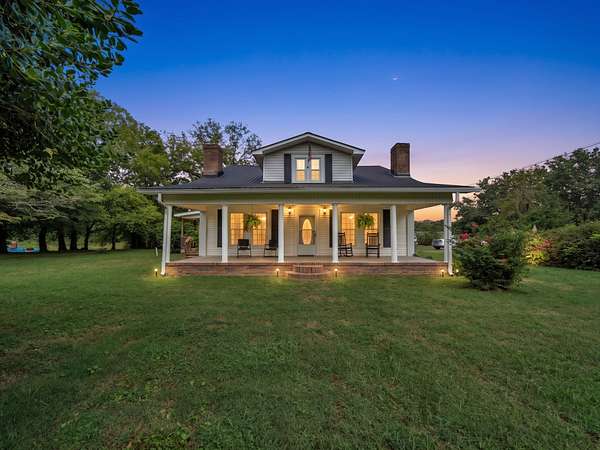2 Acres of Land with Home for Sale in Pulaski, Tennessee