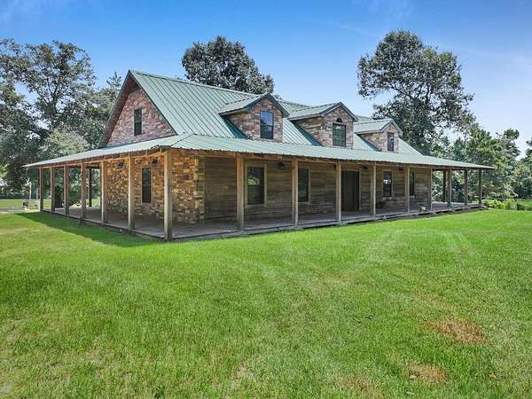 18.8 Acres of Recreational Land with Home for Sale in Burkeville, Texas