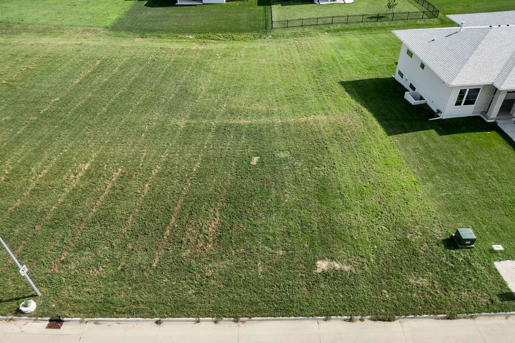 0.27 Acres of Residential Land for Sale in Urbandale, Iowa