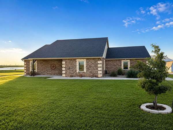 3 Acres of Land with Home for Sale in Abernathy, Texas