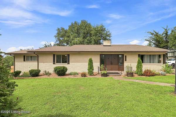 2.27 Acres of Land with Home for Sale in Floyds Knobs, Indiana