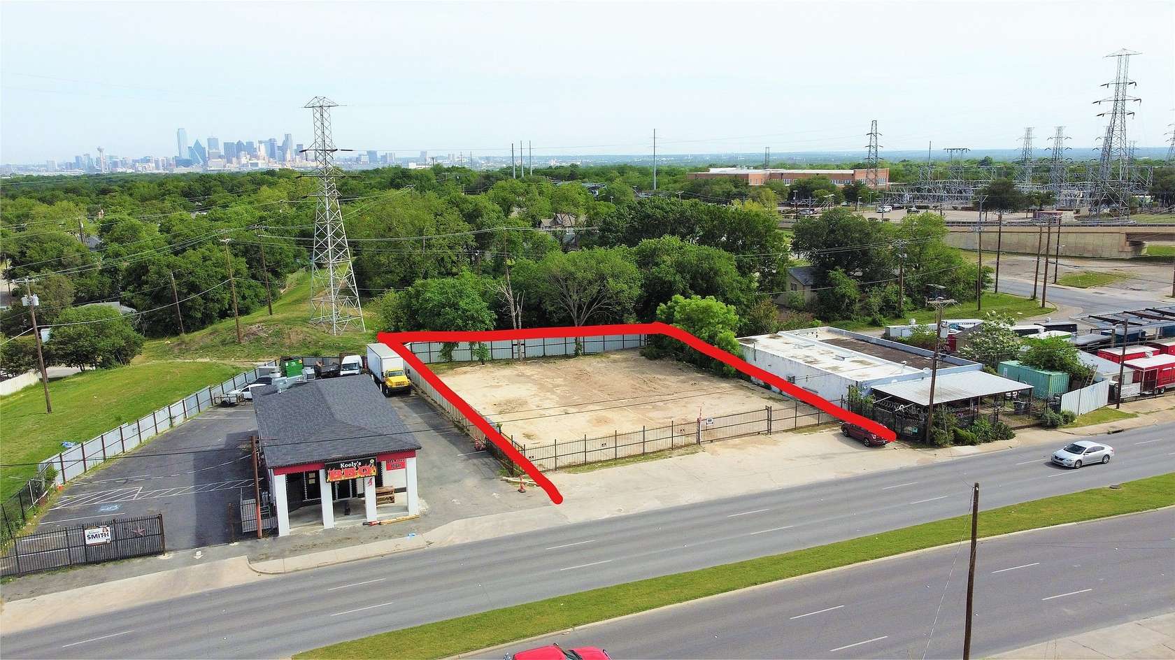 0.34 Acres of Commercial Land for Lease in Dallas, Texas