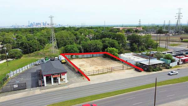 0.34 Acres of Commercial Land for Lease in Dallas, Texas