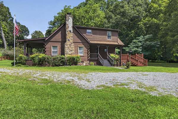 2.75 Acres of Improved Mixed-Use Land for Sale in Atkins, Virginia